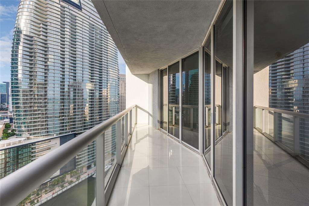 465 Brickell Avenue 2706, Miami, FL 33131 photo 23