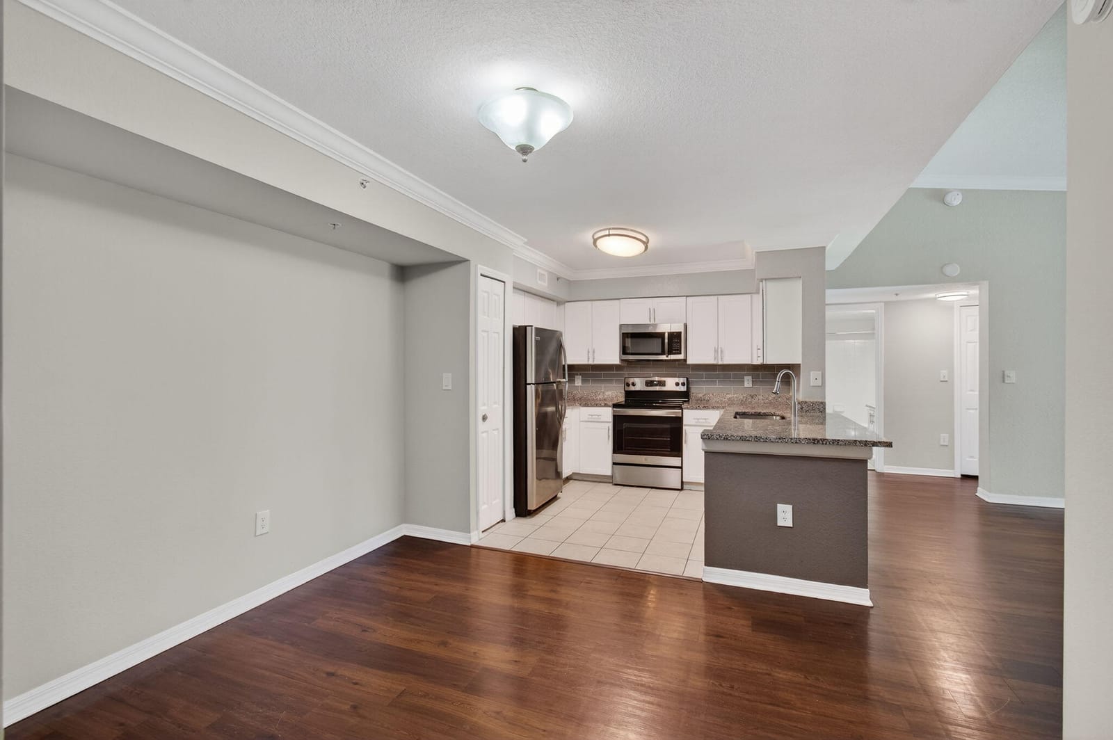 15185 Michelangelo Boulevard 202 — photo 11