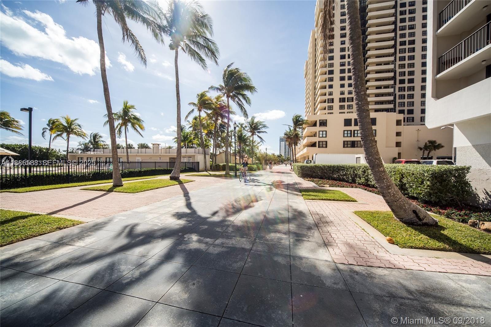 2625 Collins Avenue 608, Miami Beach, FL 33140 photo 30
