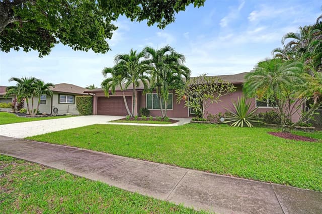 11907 SW 55 Street, Cooper City, FL 33330