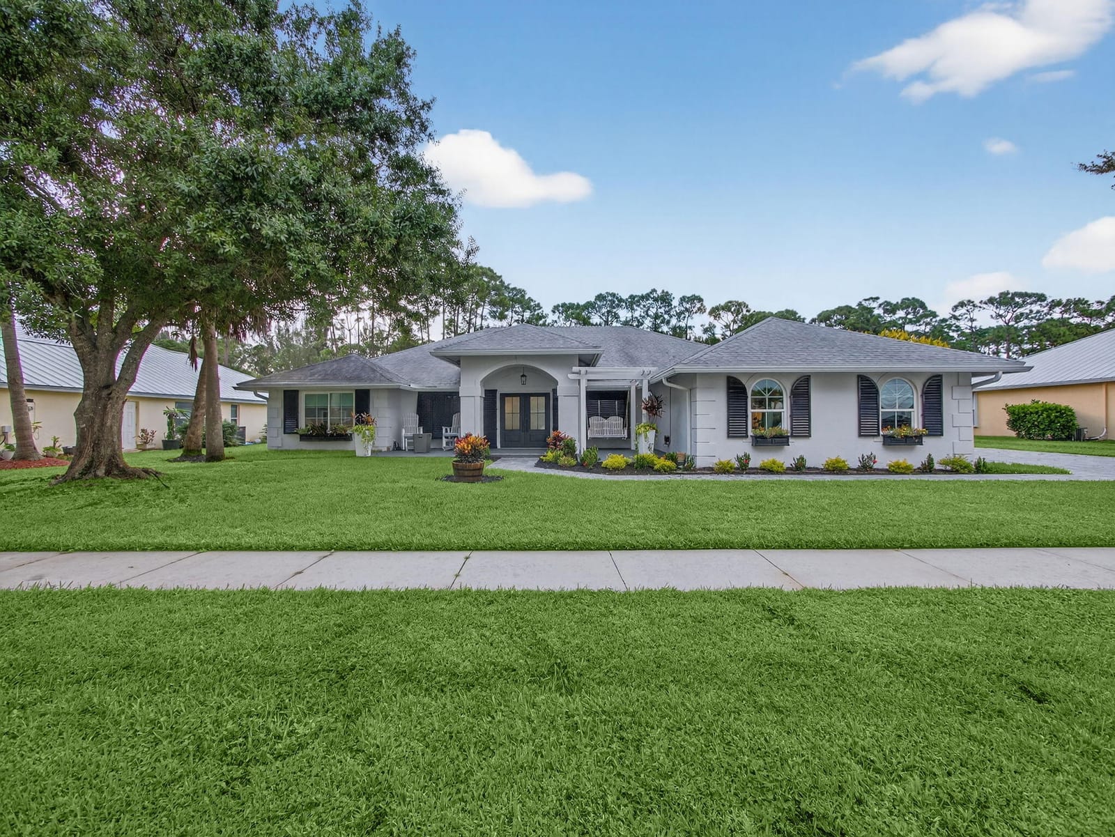 8025 SW Yachtsmans Drive, Stuart, FL 34997