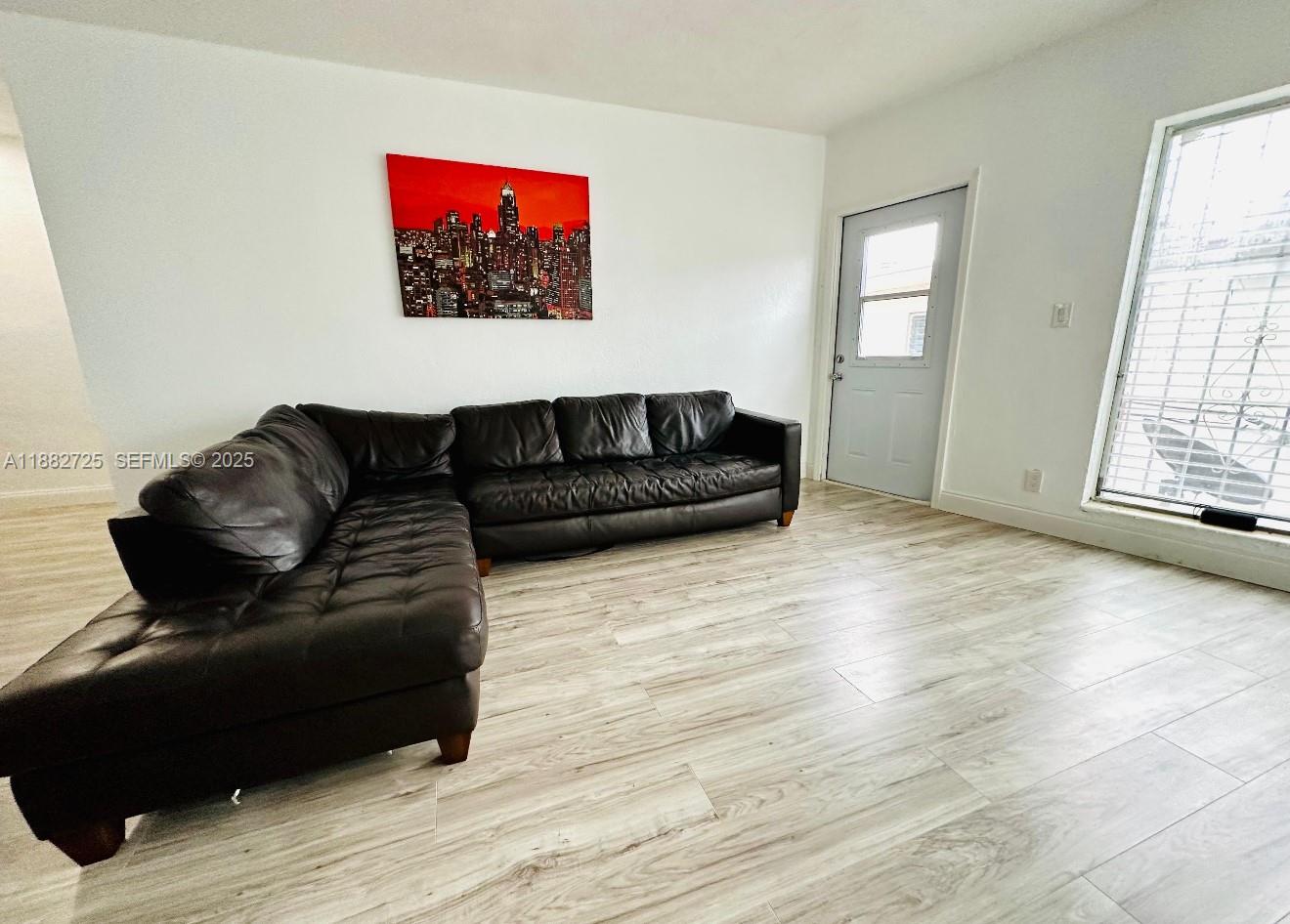 7712 Byron Avenue 3, Miami Beach, FL 33141