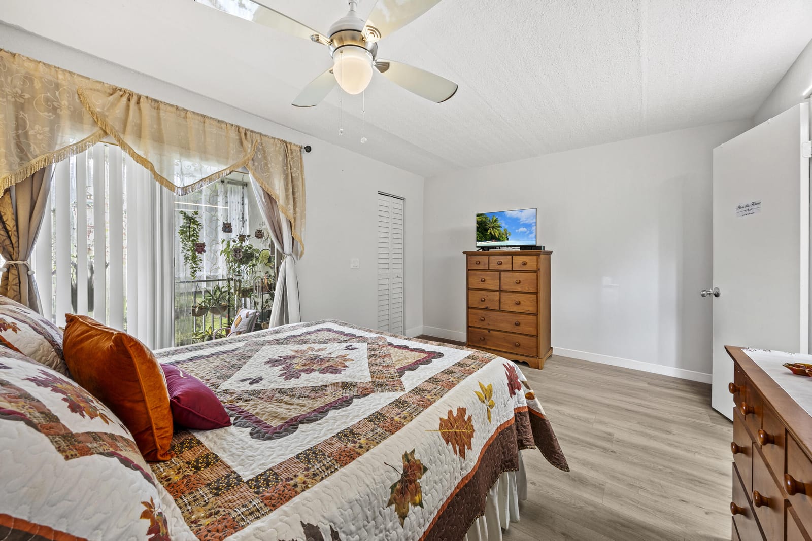 200 Village Green Circle E 202 — photo 12