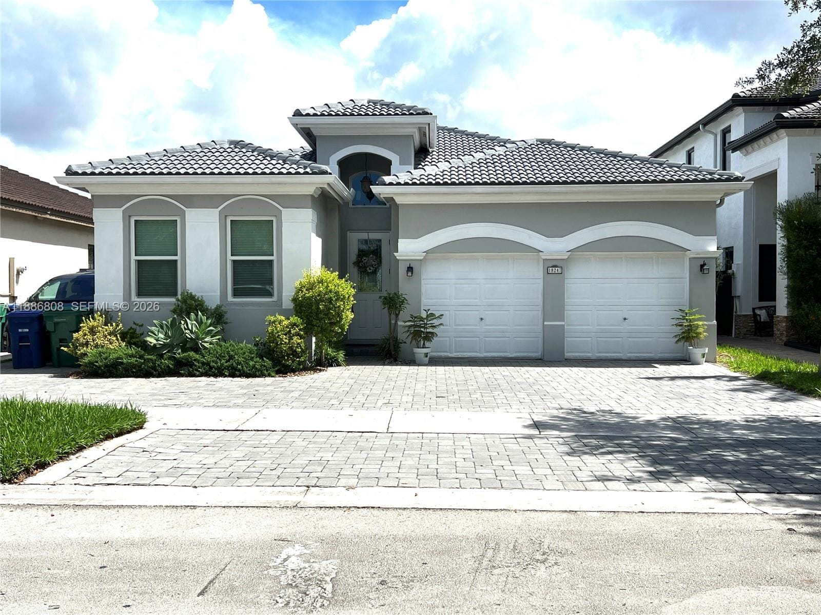 18247 NW 88th Place, Hialeah, FL 33018
