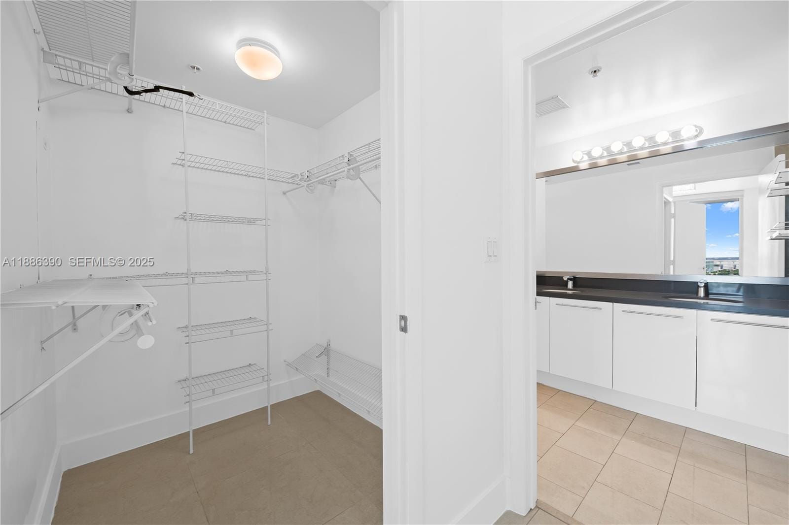 90 SW 3rd Street 3305, Miami, FL 33130 photo 13