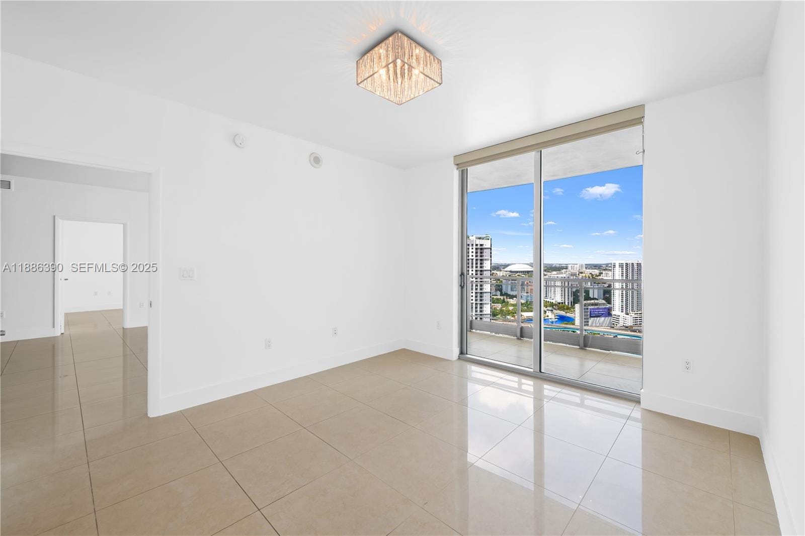 90 SW 3rd Street 3305, Miami, FL 33130 photo 15