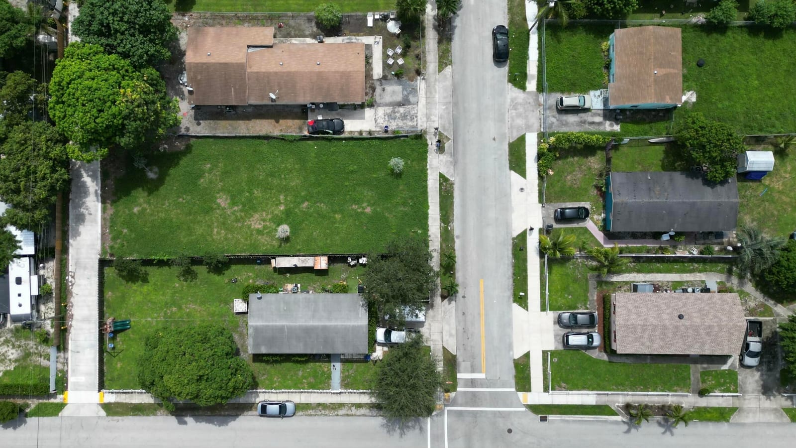 205 SW 11th Avenue — photo 3