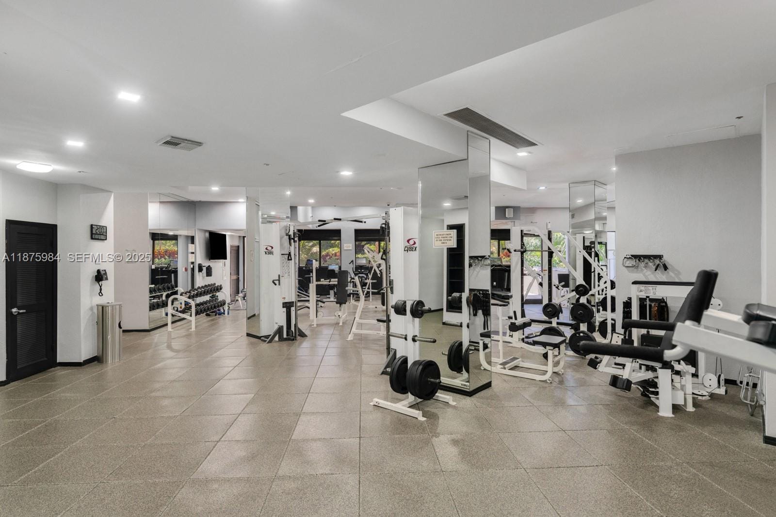 1581 Brickell Avenue 2105, Miami, FL 33129 photo 13