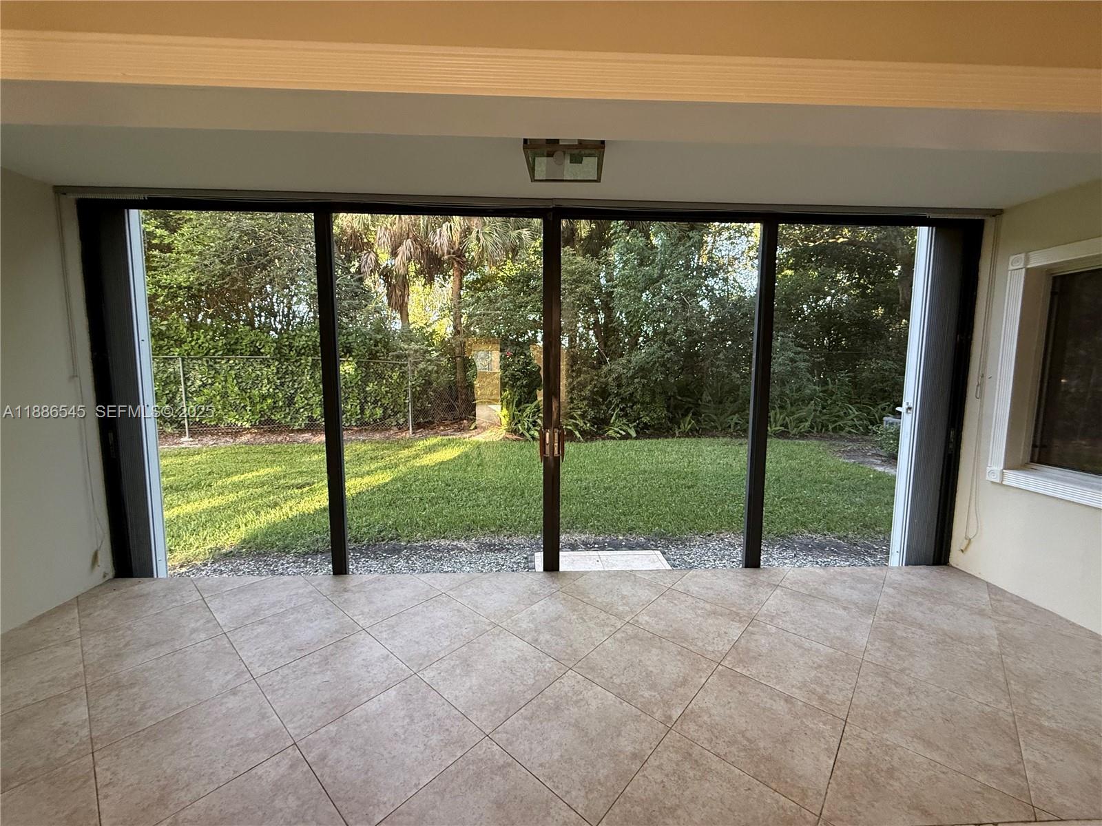 900 SW 142nd Avenue 101L, Pembroke Pines, FL 33027, Pembroke Pines