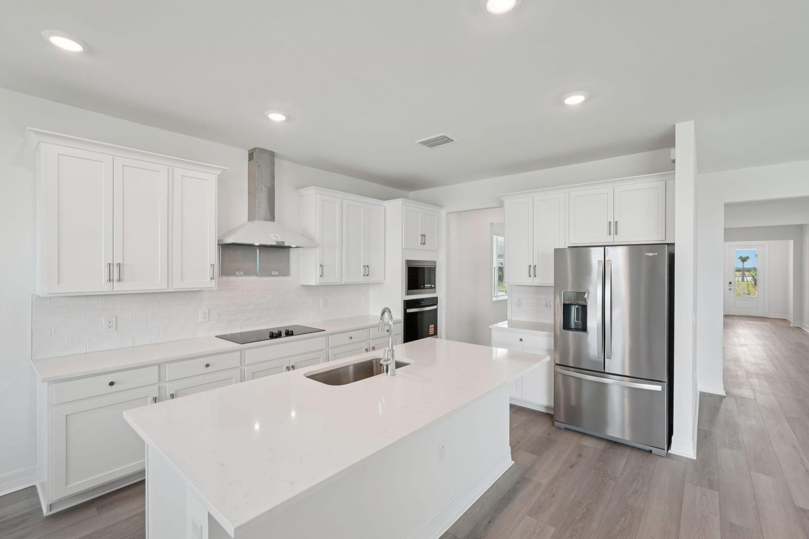 5641 Hampton Park Circle, Vero Beach, FL 32966