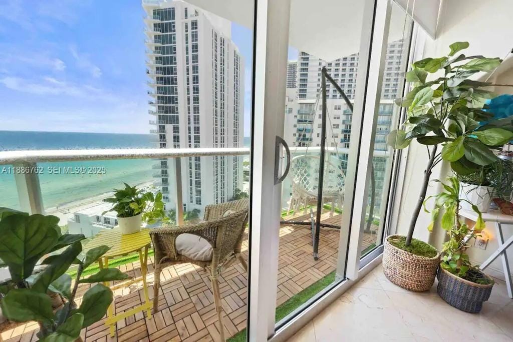 3901 S Ocean Drive 14L — photo 4