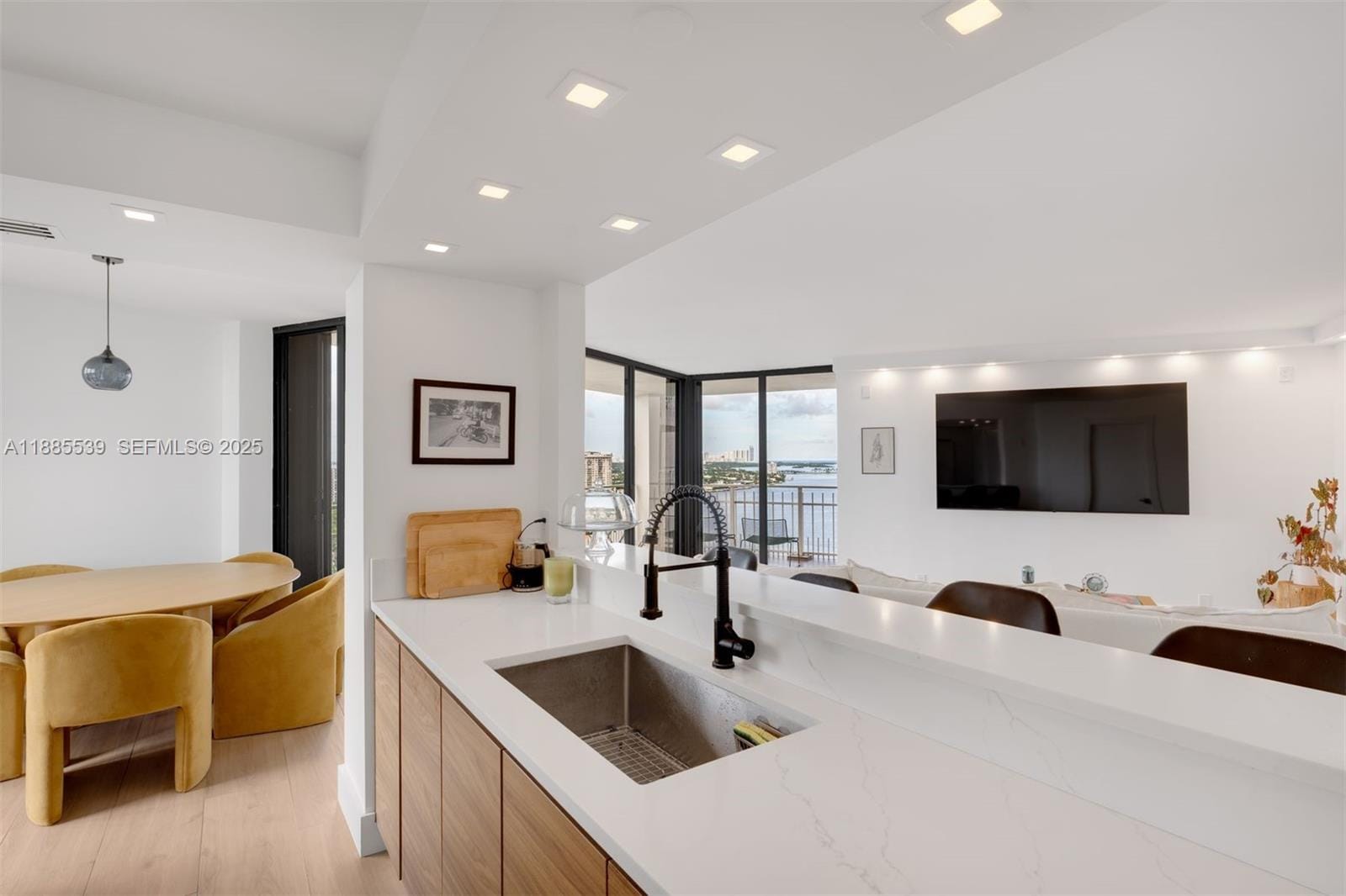 4000 Towerside Terrace 2211, Miami, FL 33138 photo 7