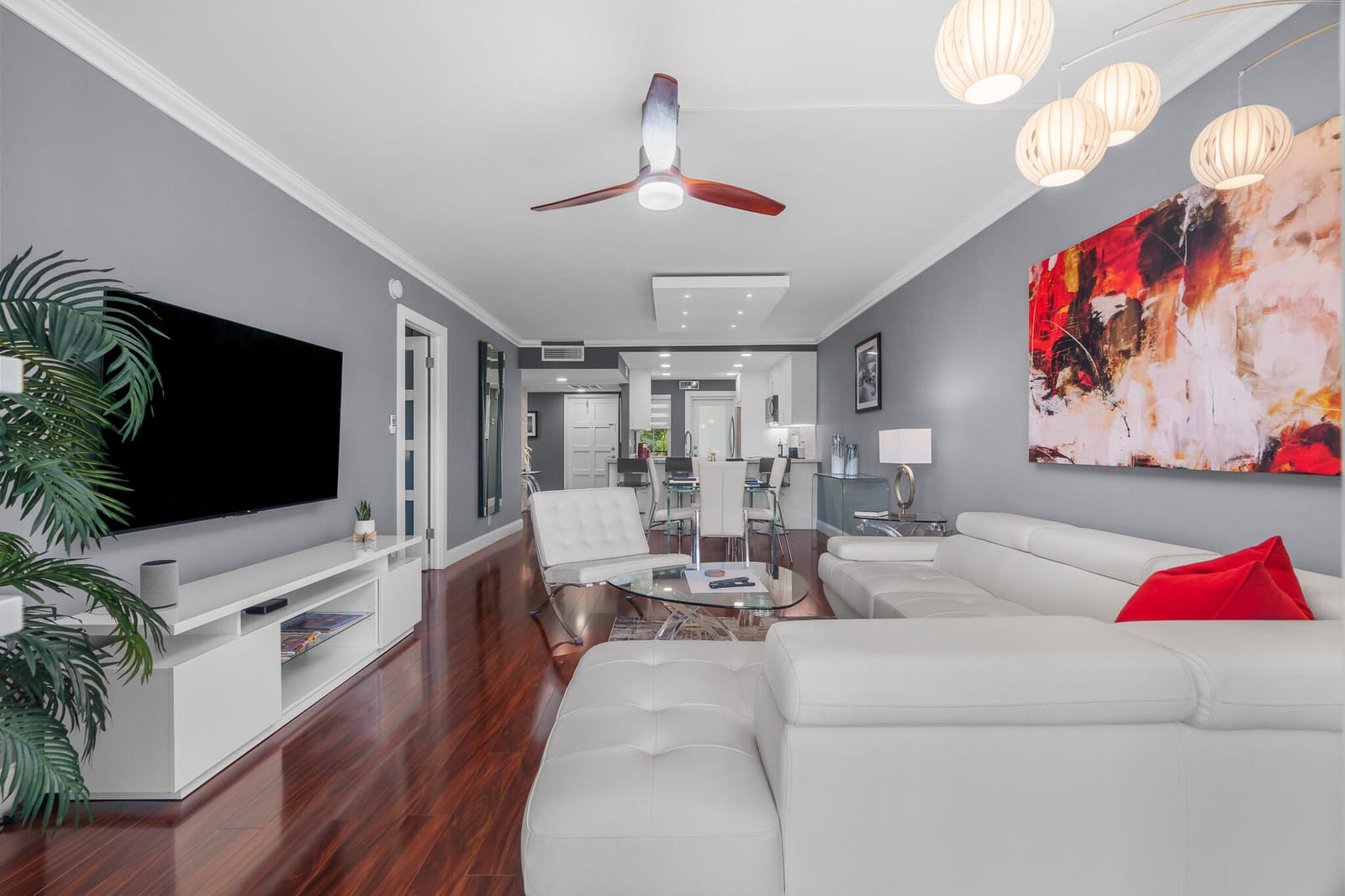 2900 N Palm Aire Drive 203 — photo 4