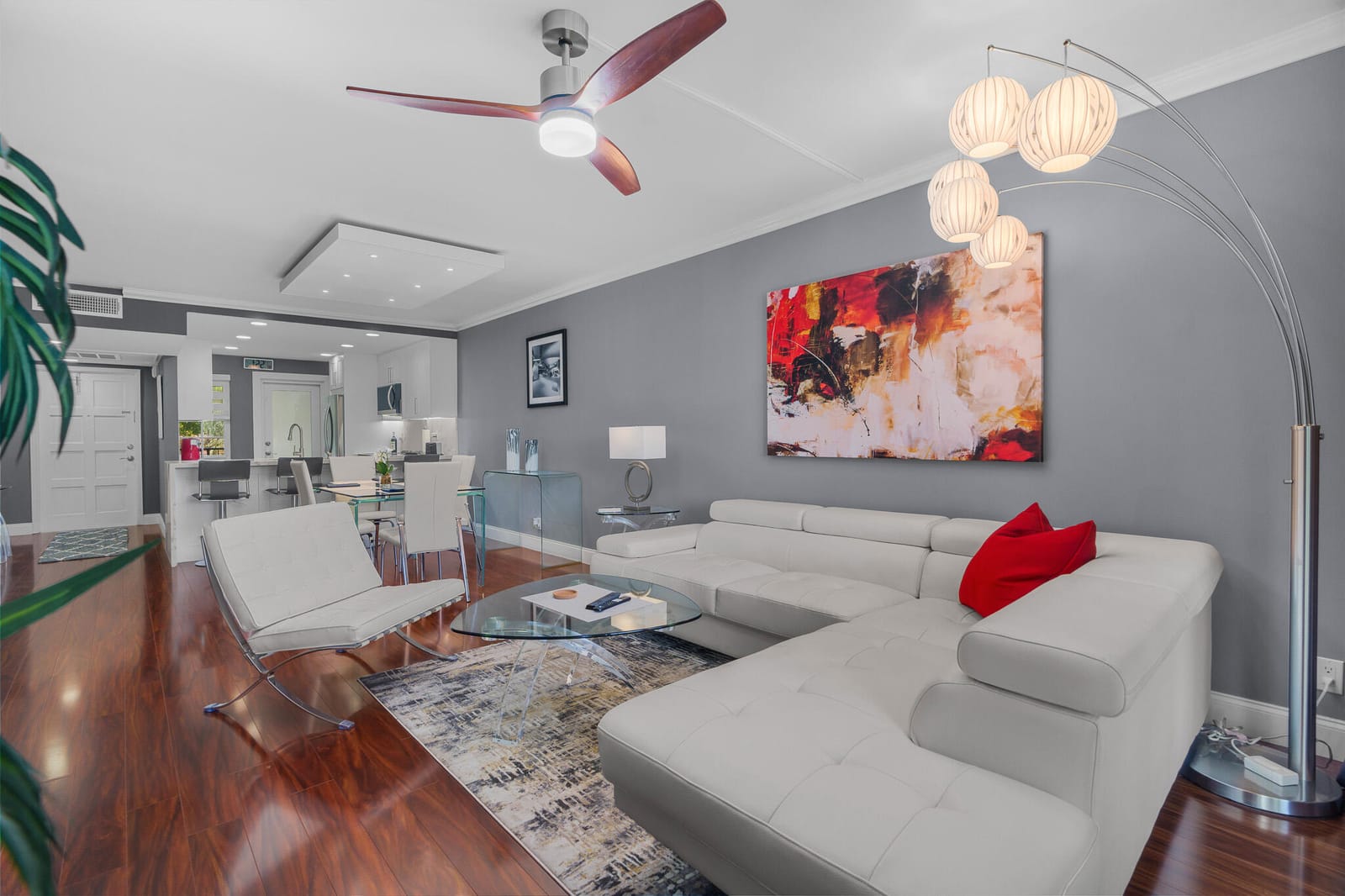 2900 N Palm Aire Drive 203 — photo 5