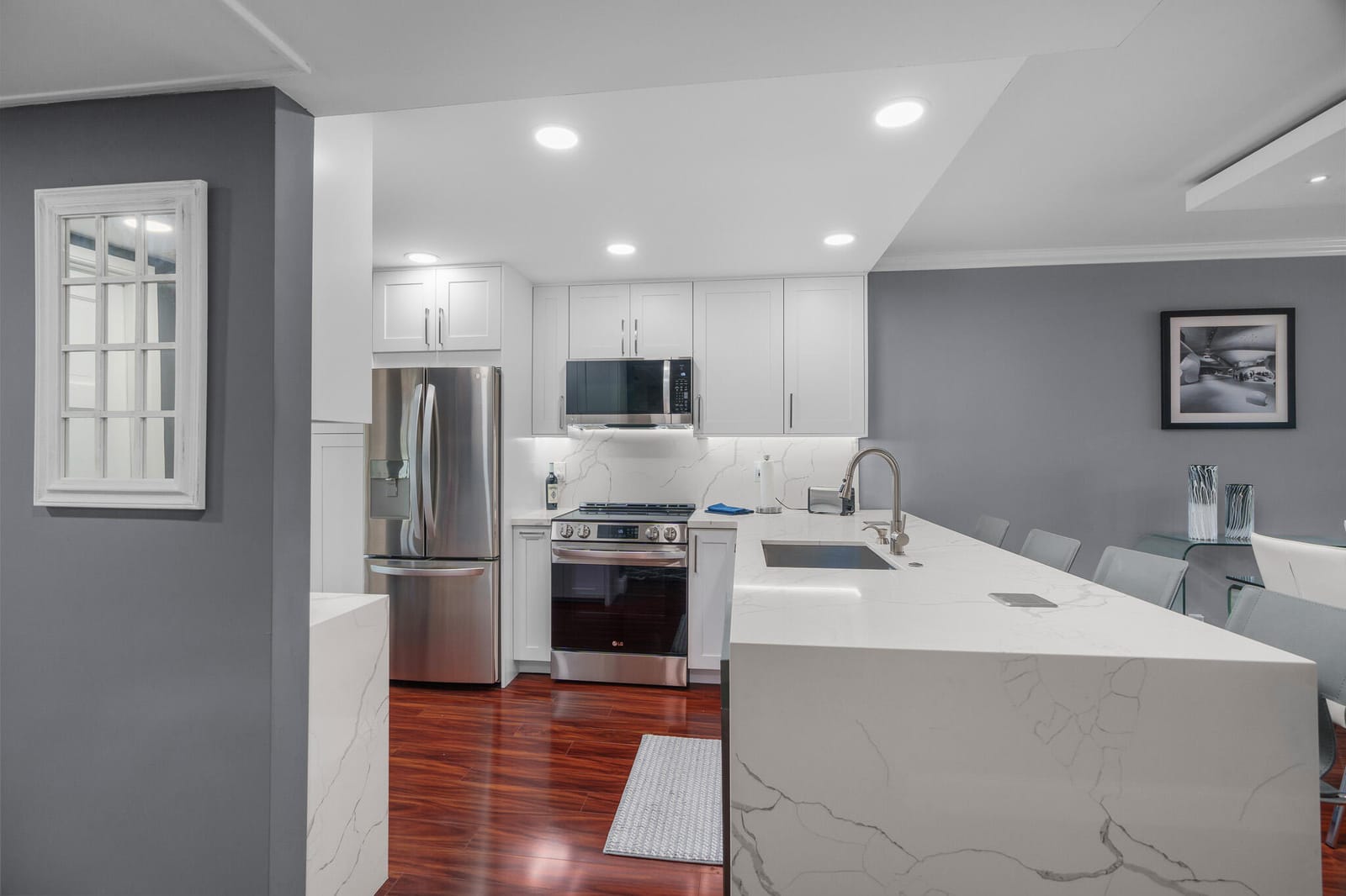 2900 N Palm Aire Drive 203 — photo 9