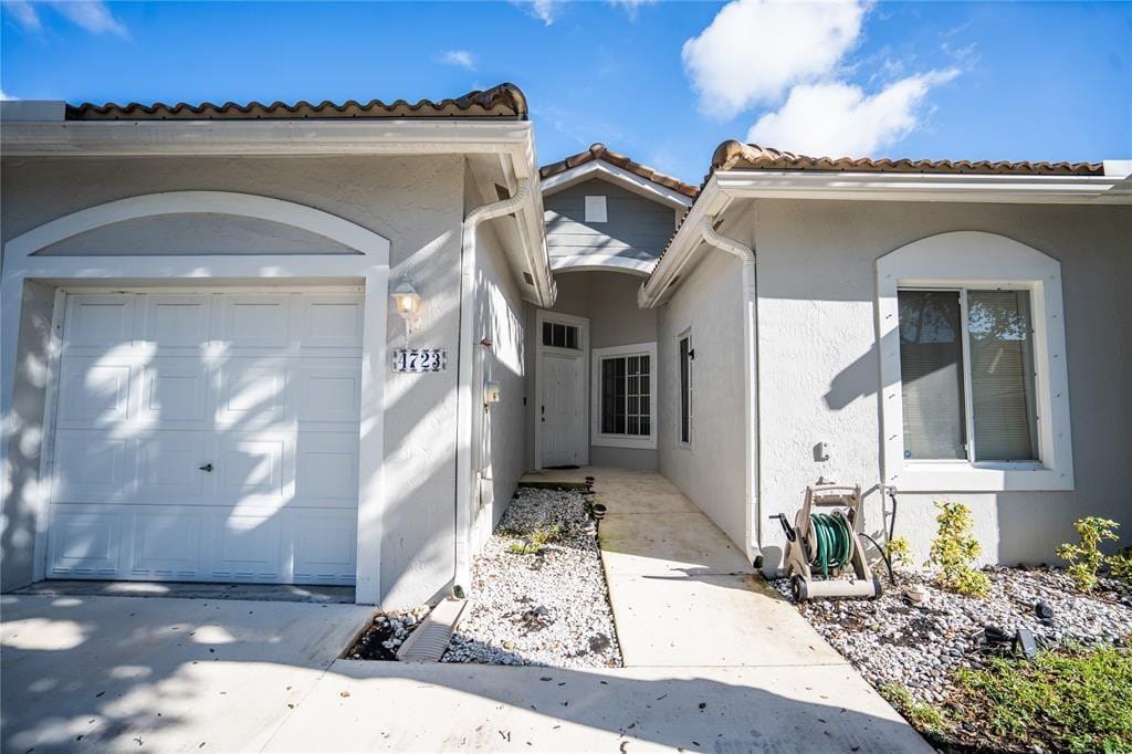 4723 SW 12th Place, Deerfield Beach, FL 33442