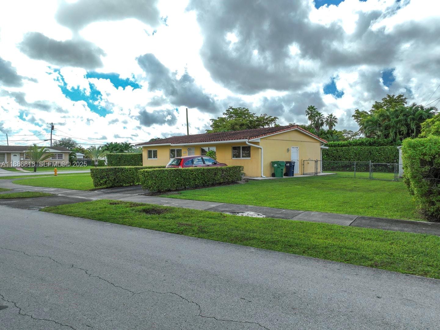 10280 SW 43rd Street, Miami, FL 33165 photo 2