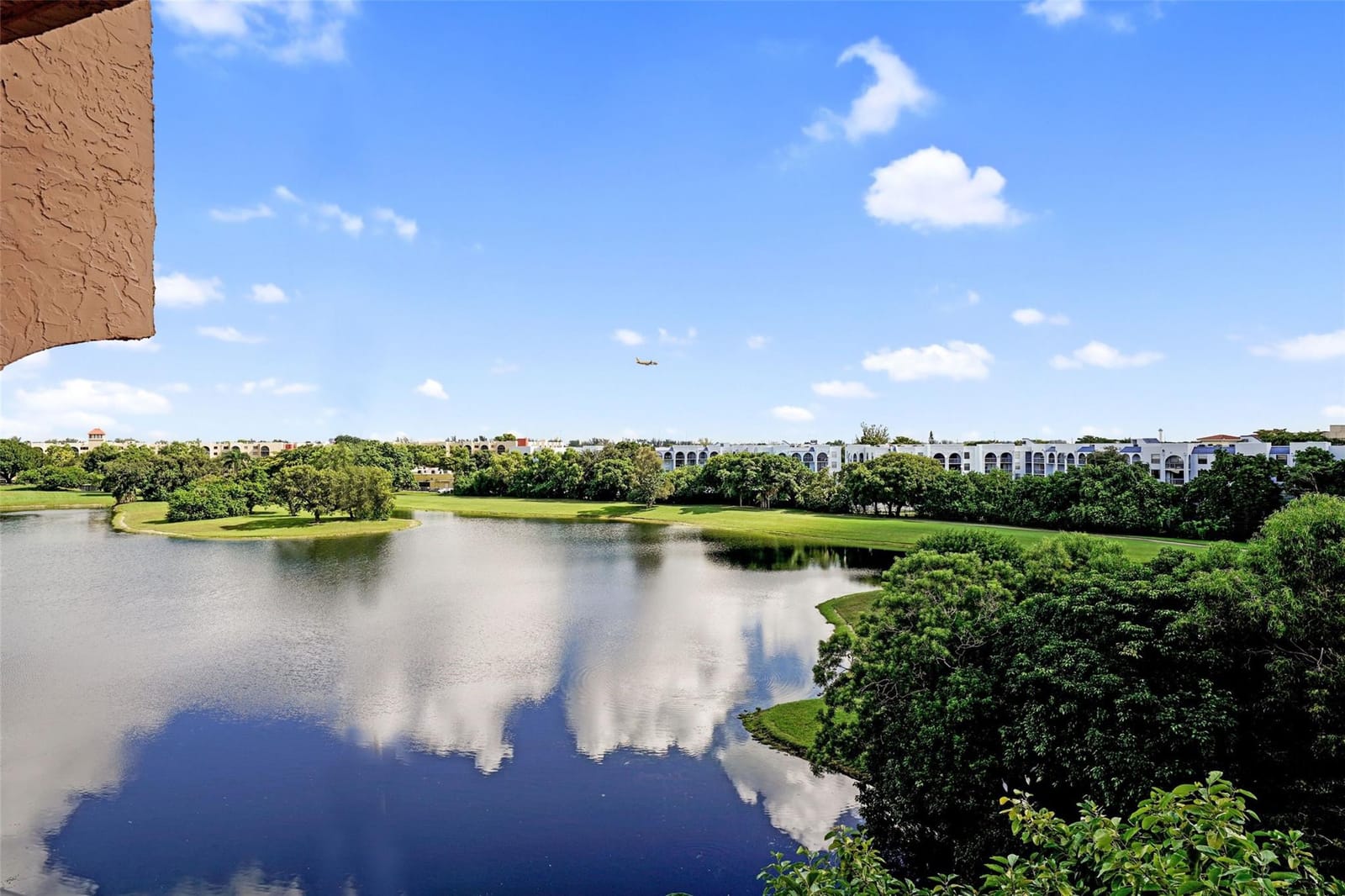 9688 Fontainebleau Boulevard 610, Miami, FL 33172 photo 15