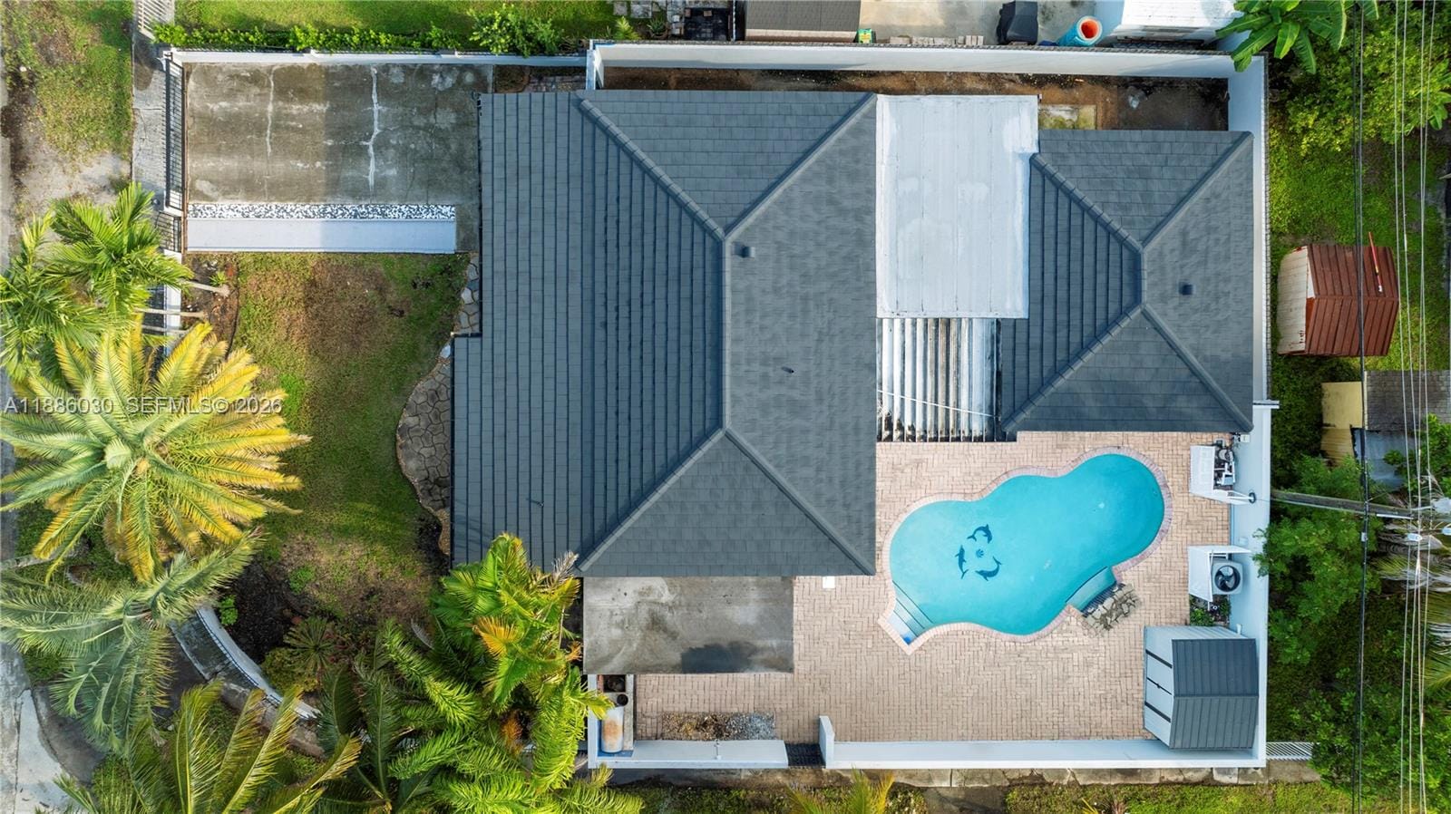 705 E 9th Lane, Hialeah, FL 33010
