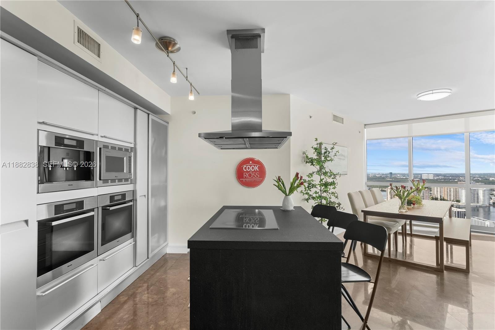 18201 Collins Avenue 5301, Sunny Isles Beach, FL 33160 photo 14