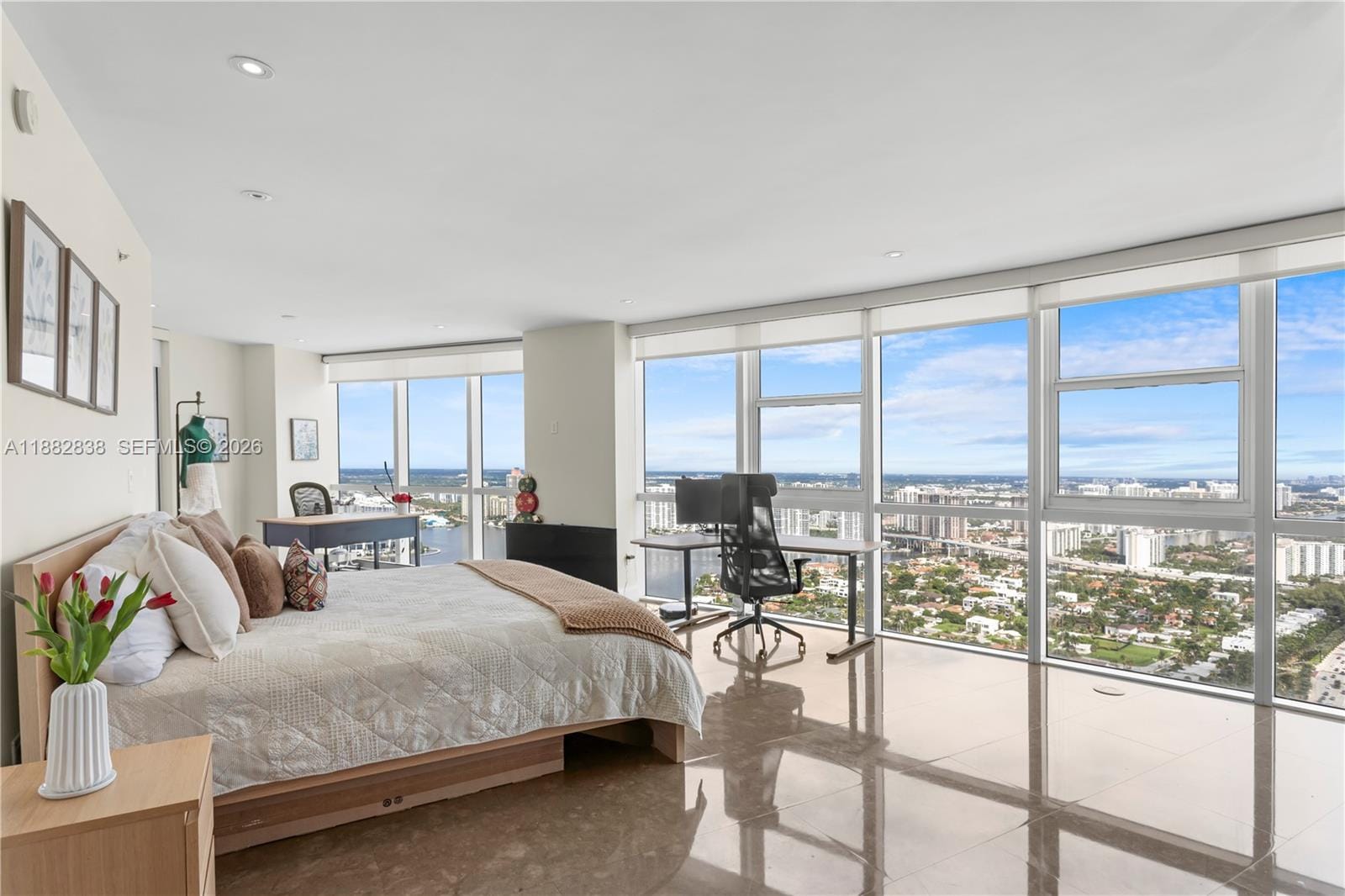 18201 Collins Avenue 5301, Sunny Isles Beach, FL 33160 photo 23