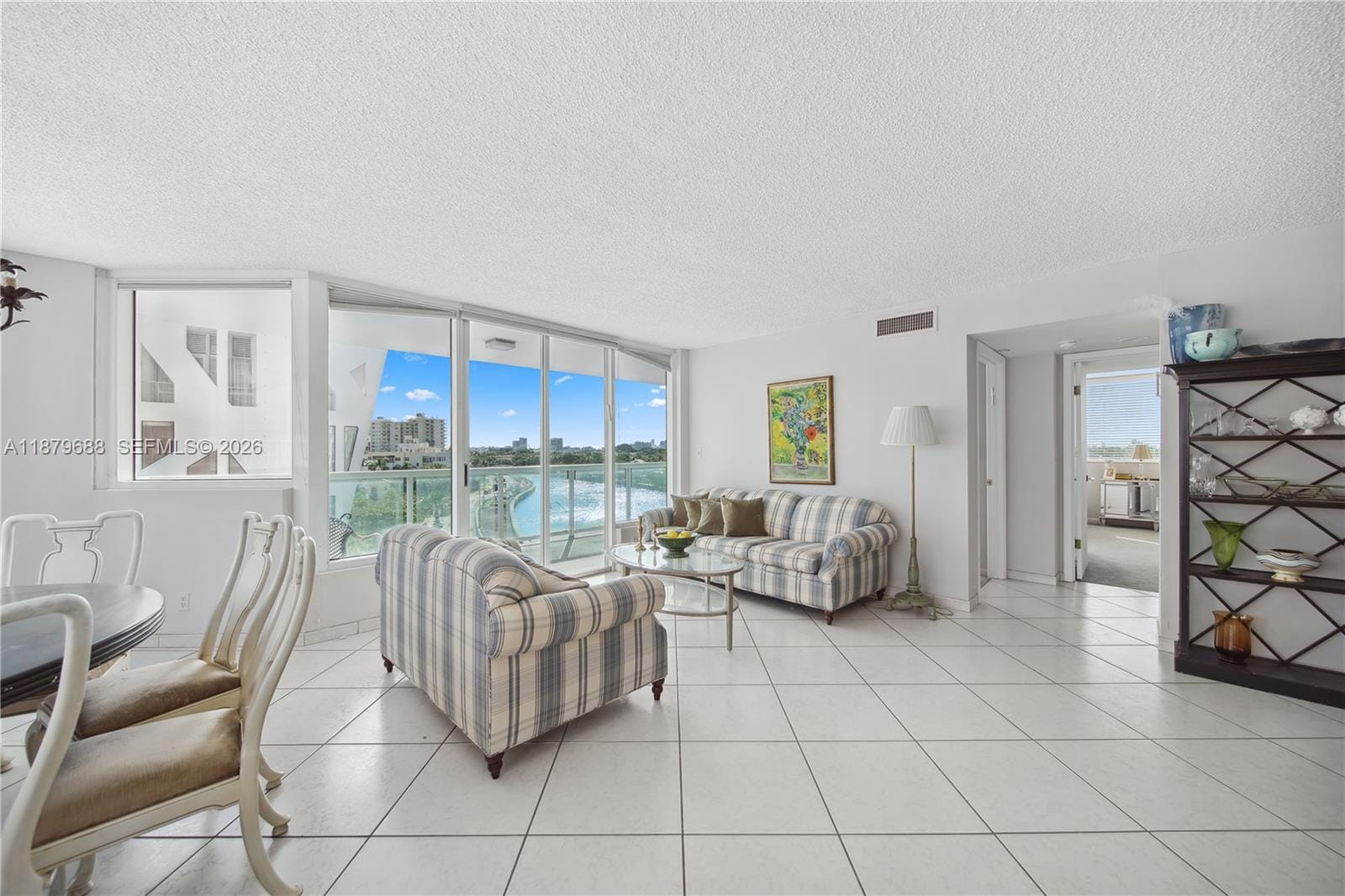 3411 Indian Creek Drive 604 — photo 5