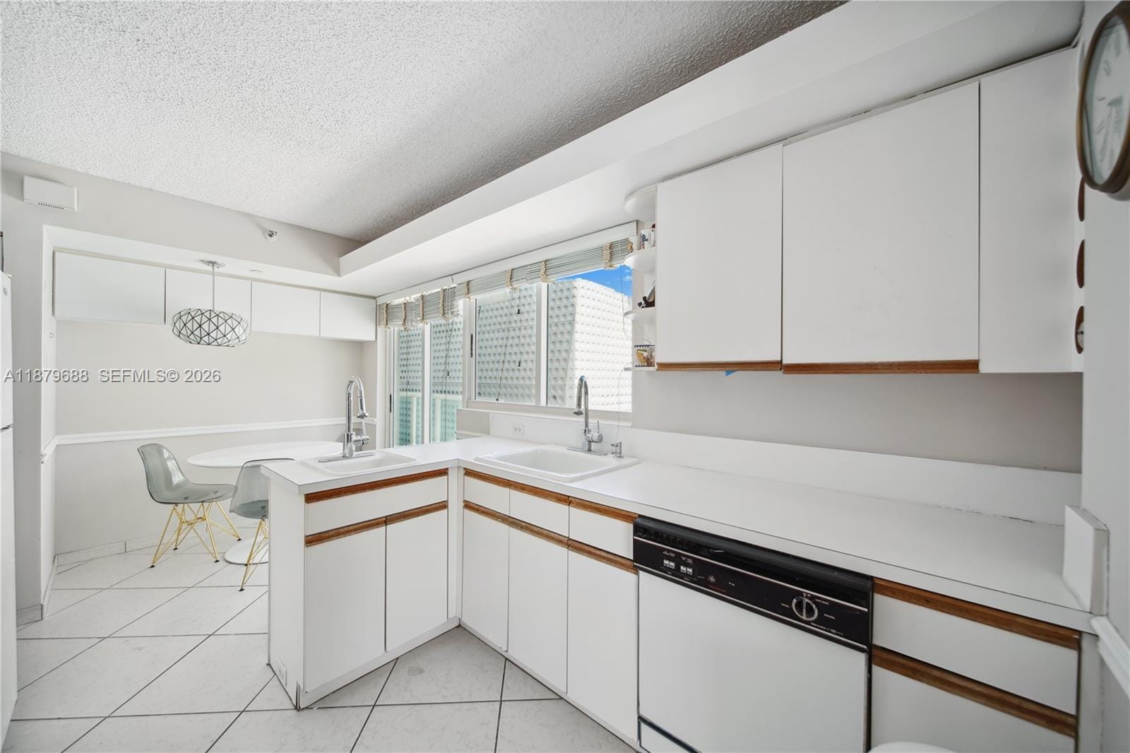 3411 Indian Creek Drive 604 — photo 7