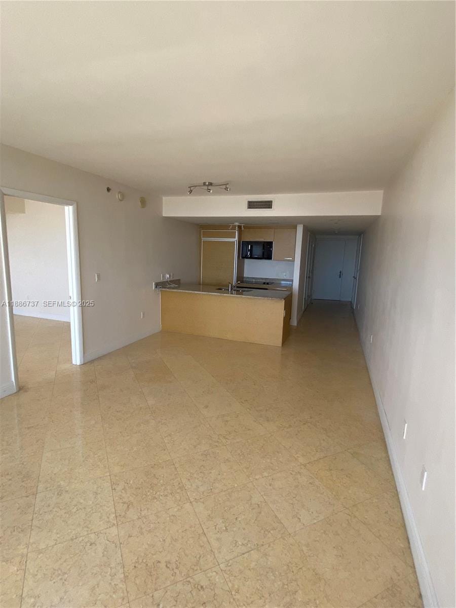 1800 S Ocean Drive 2909 — photo 11