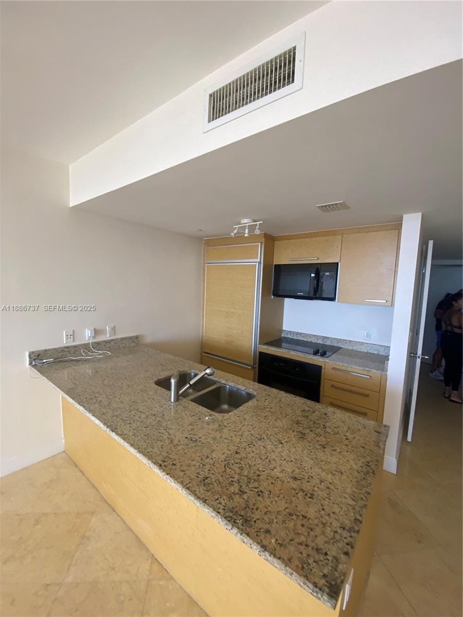 1800 S Ocean Drive 2909 — photo 12