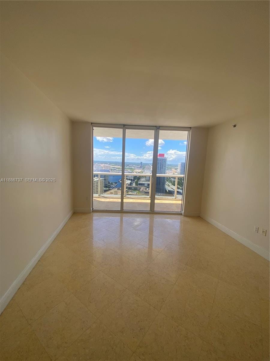 1800 S Ocean Drive 2909 — photo 10