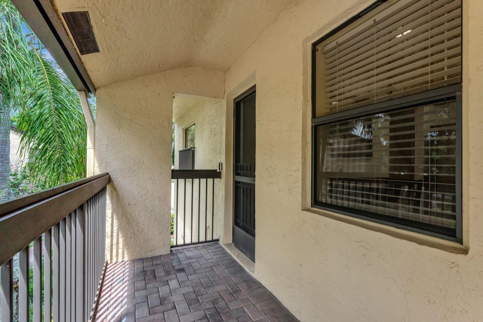 3161 Carambola Circle 2381, Coconut Creek, FL 33066 photo 9
