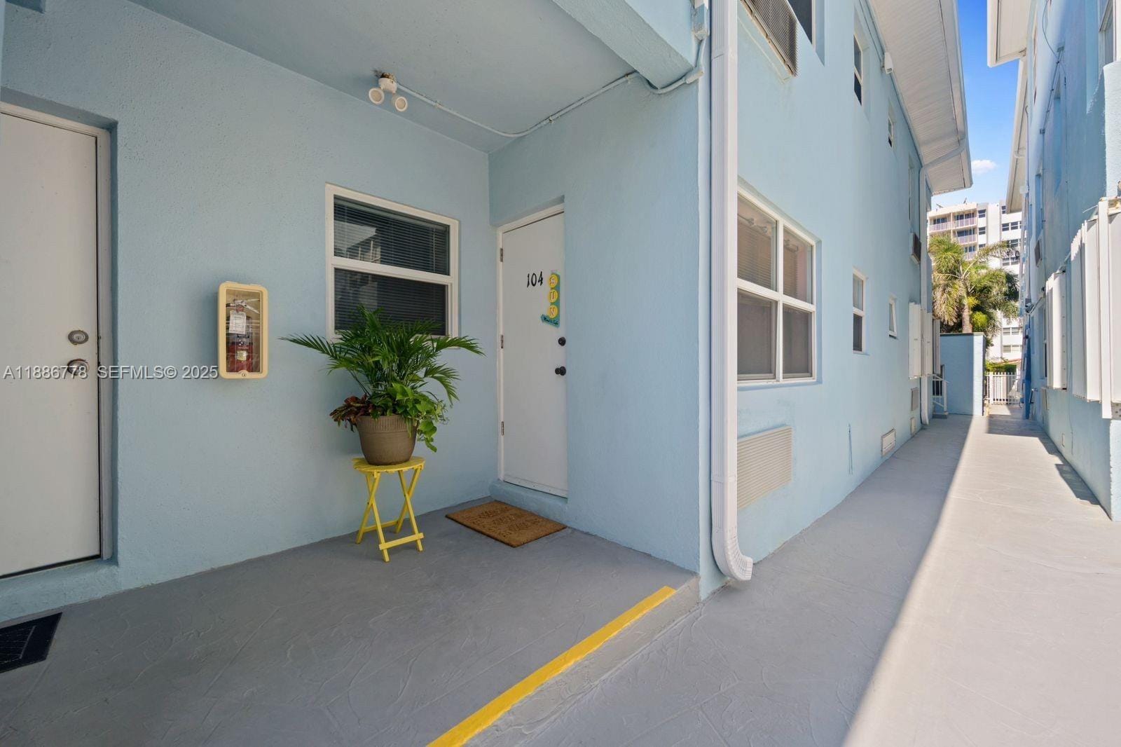 315 Van Buren Street 104B, Hollywood, FL 33019 photo 17