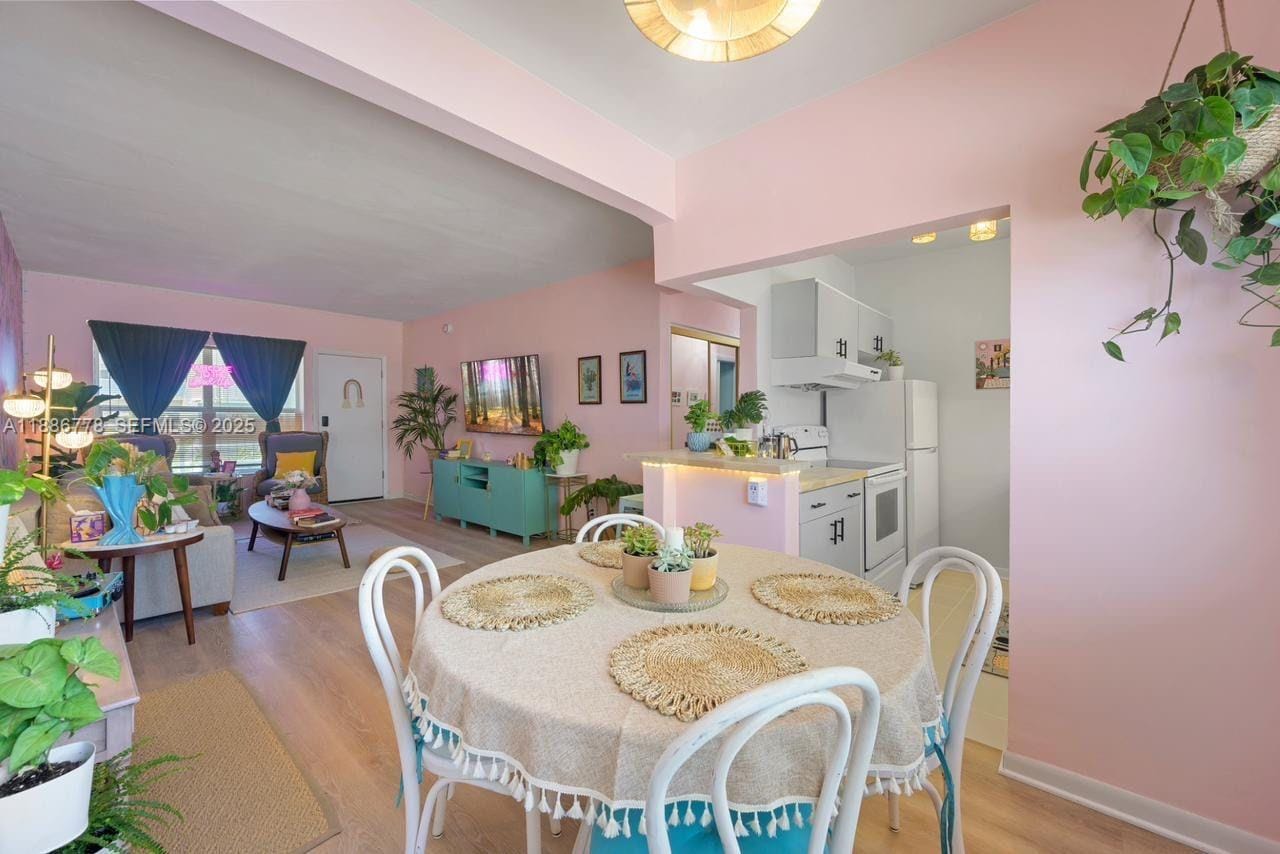 315 Van Buren Street 104B — photo 9