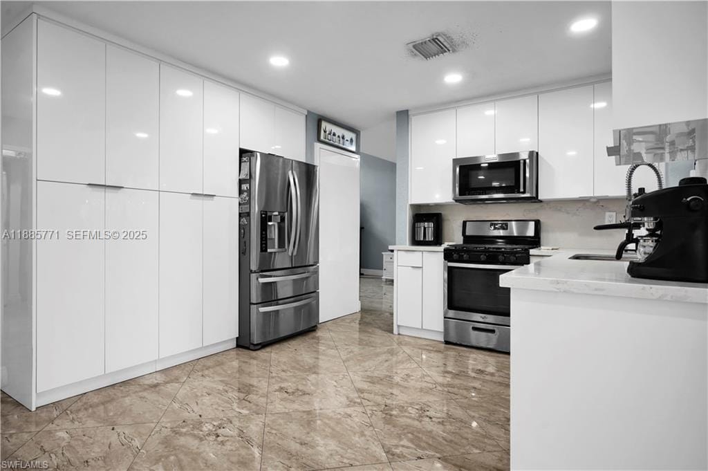 13021 NW 11th Terrace, Miami, FL 33182 photo 4