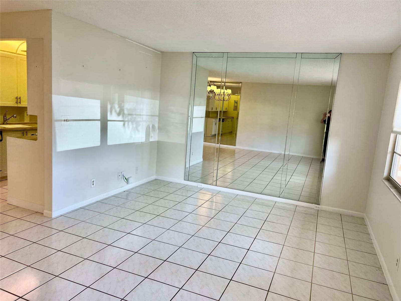 4302 Martinique H1 — photo 10