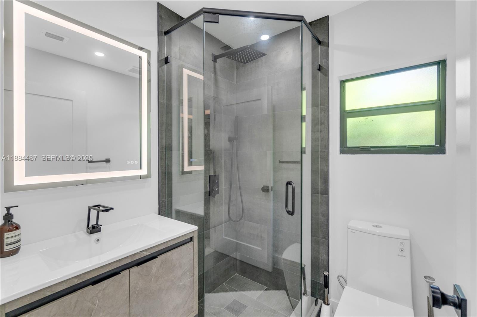445 NE 76th Street, Miami, FL 33138 photo 25