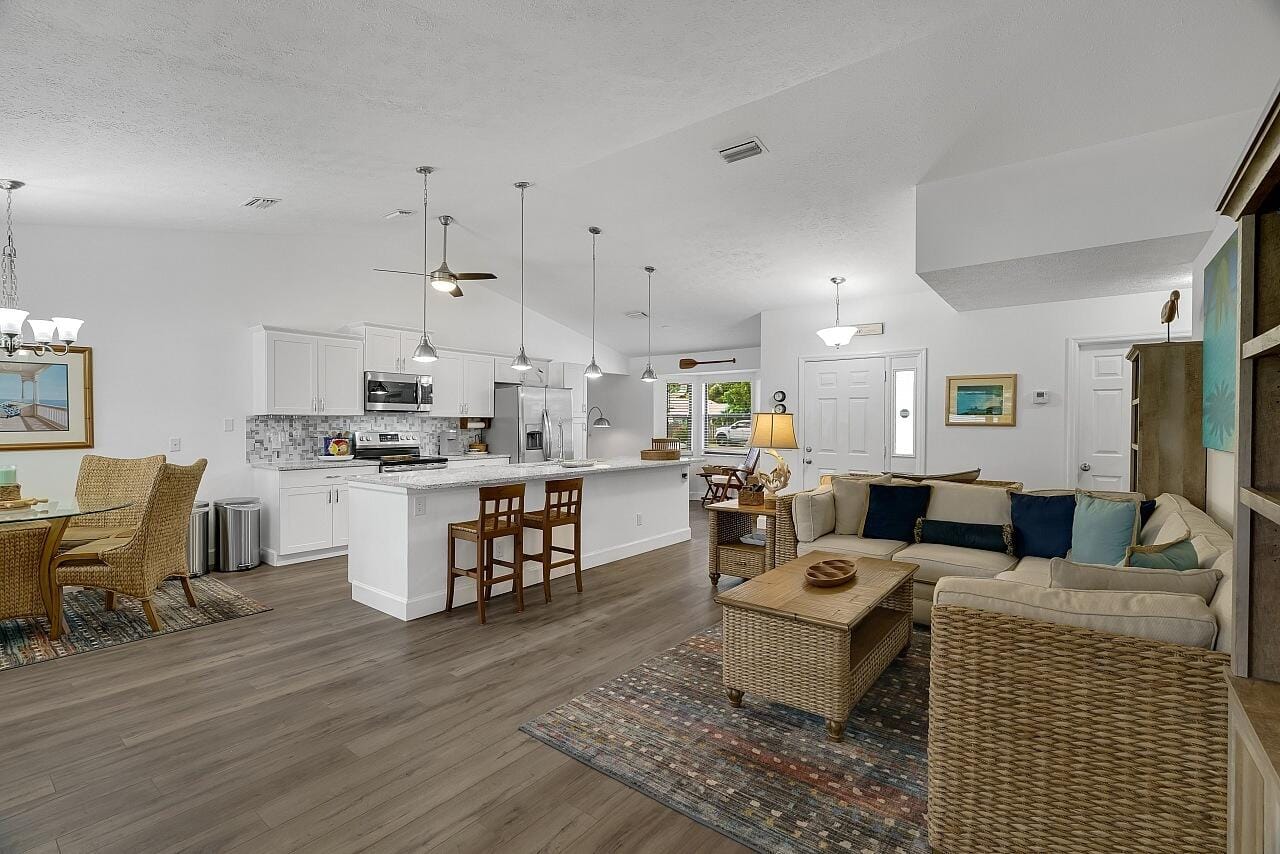 781 24th Square, Vero Beach, FL 32962 photo 18