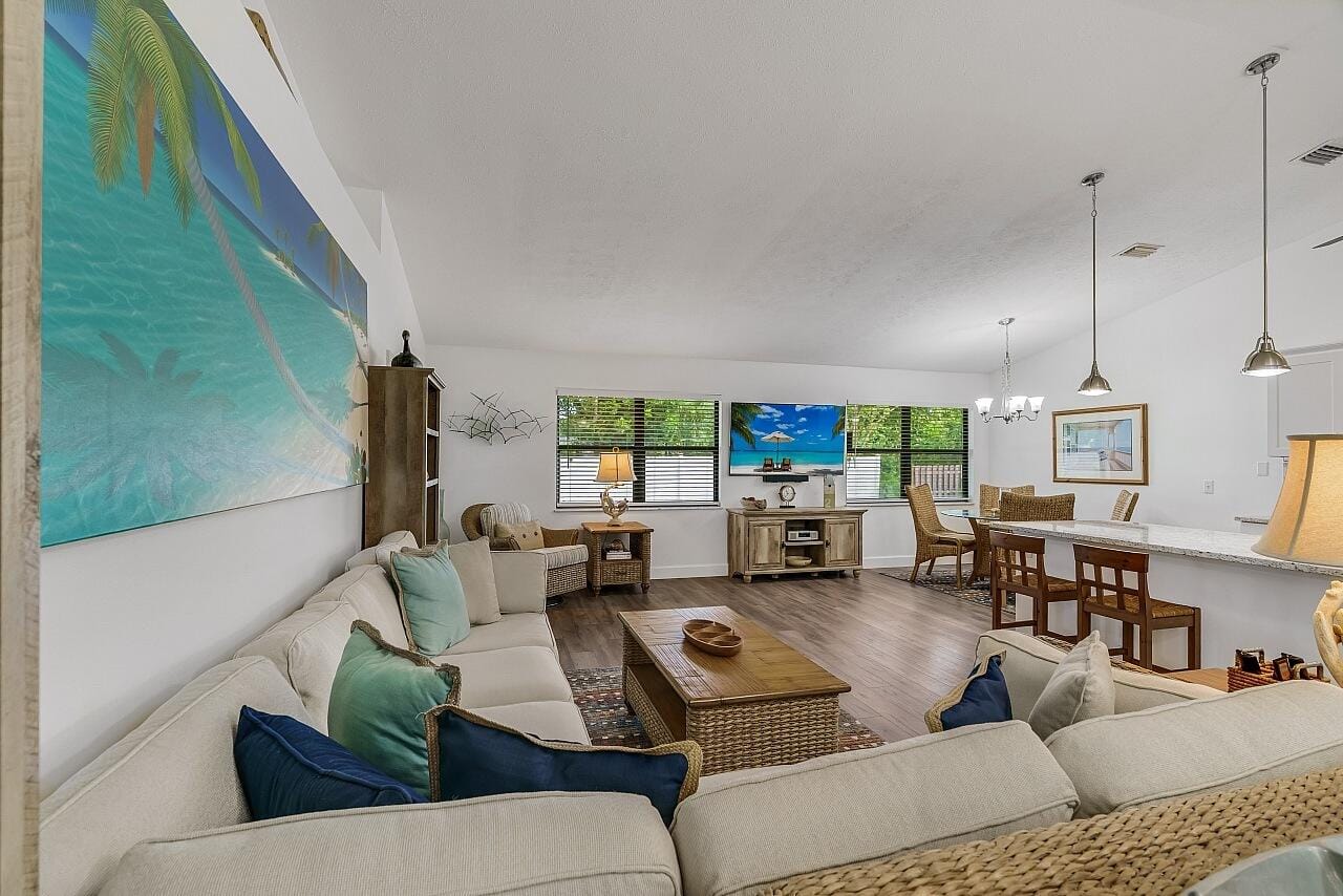 781 24th Square, Vero Beach, FL 32962 photo 20