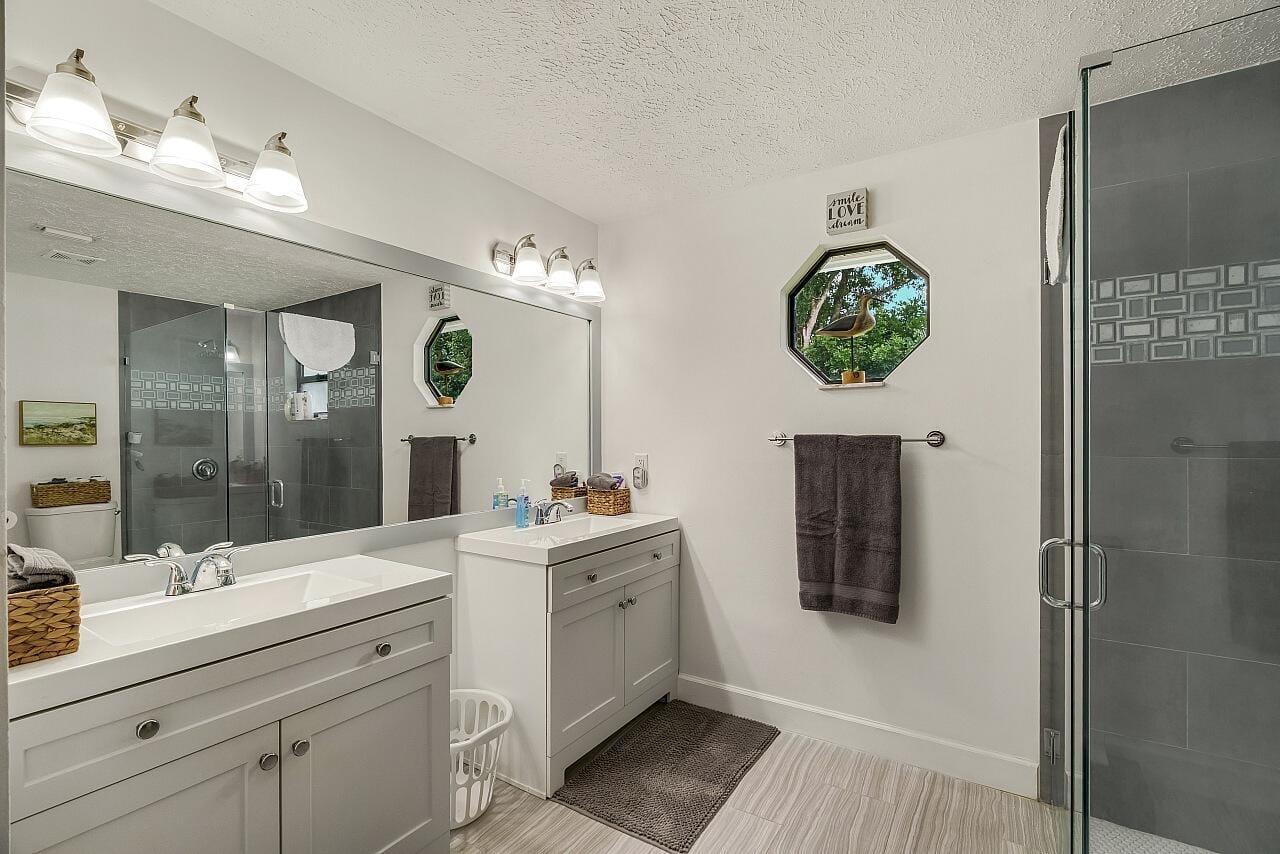 781 24th Square, Vero Beach, FL 32962 photo 27