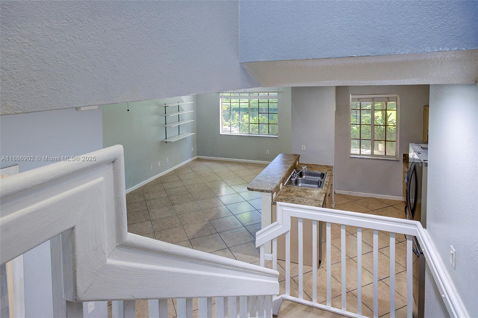1112 Lucaya Drive, Riviera Beach, FL 33404 photo 6