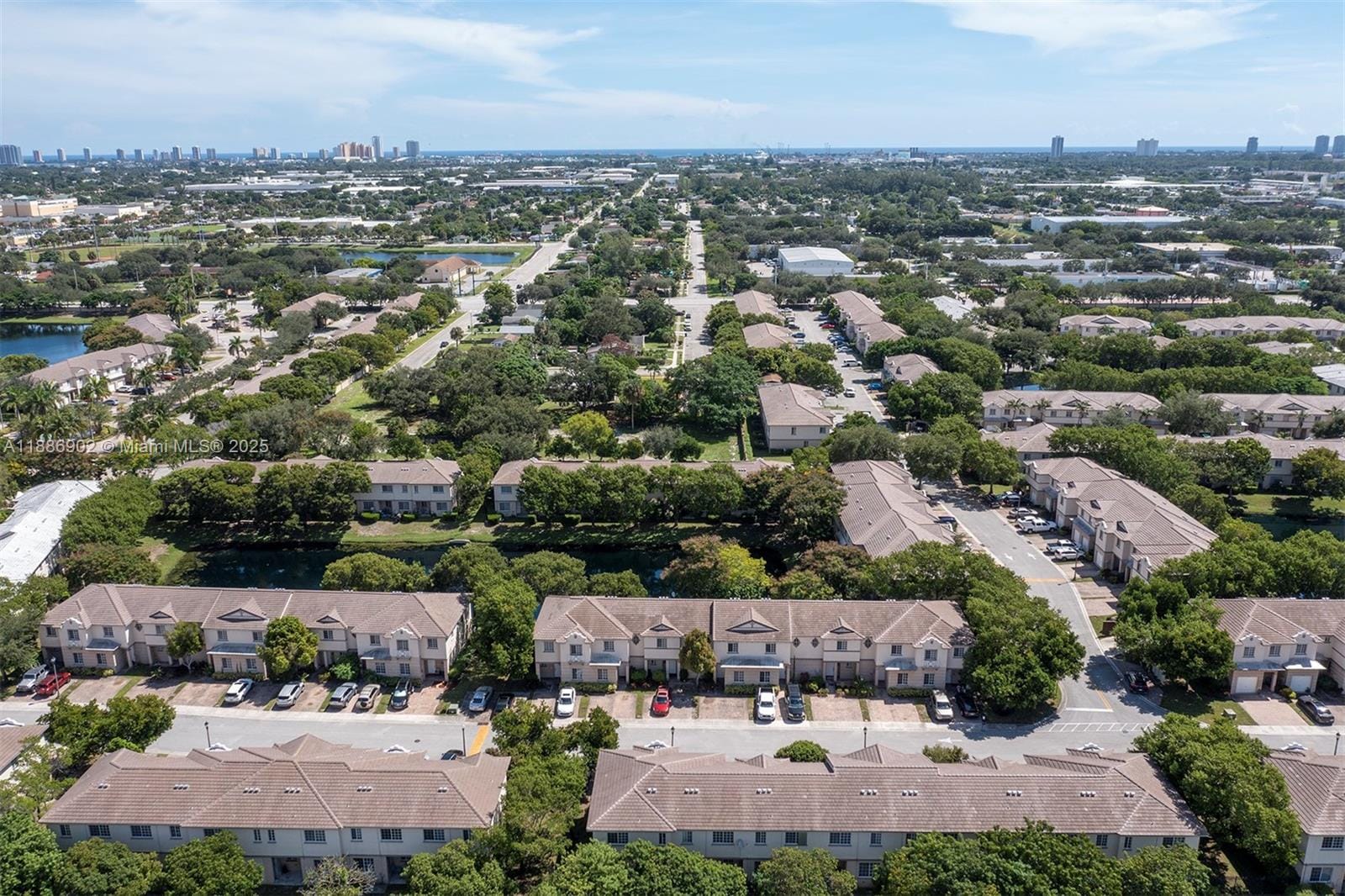 1112 Lucaya Drive, Riviera Beach, FL 33404 photo 7
