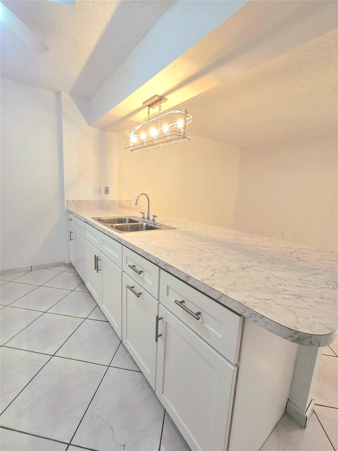 4122 NW 79th Avenue 4122 — photo 2