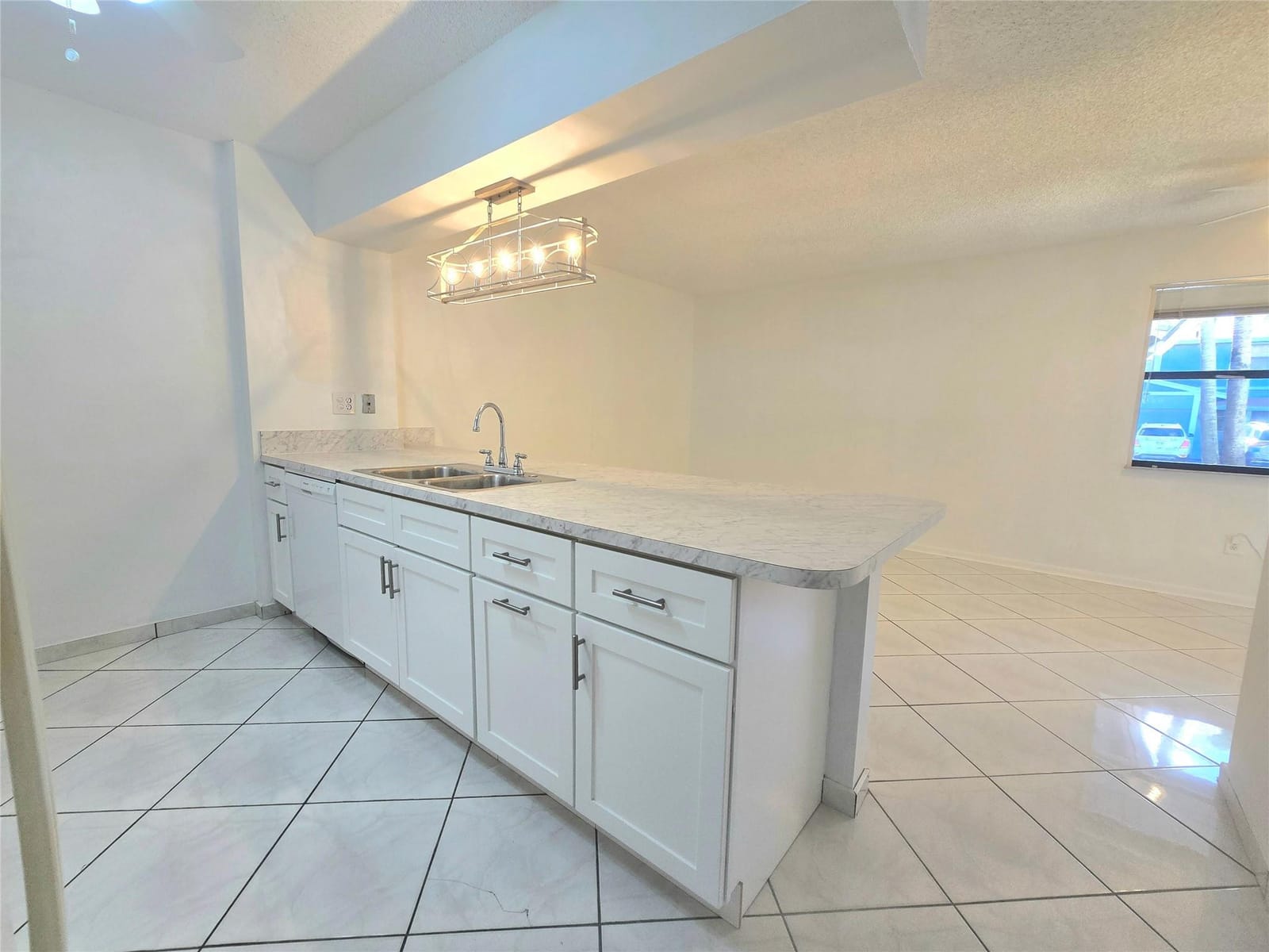 4122 NW 79th Avenue 4122 — photo 5