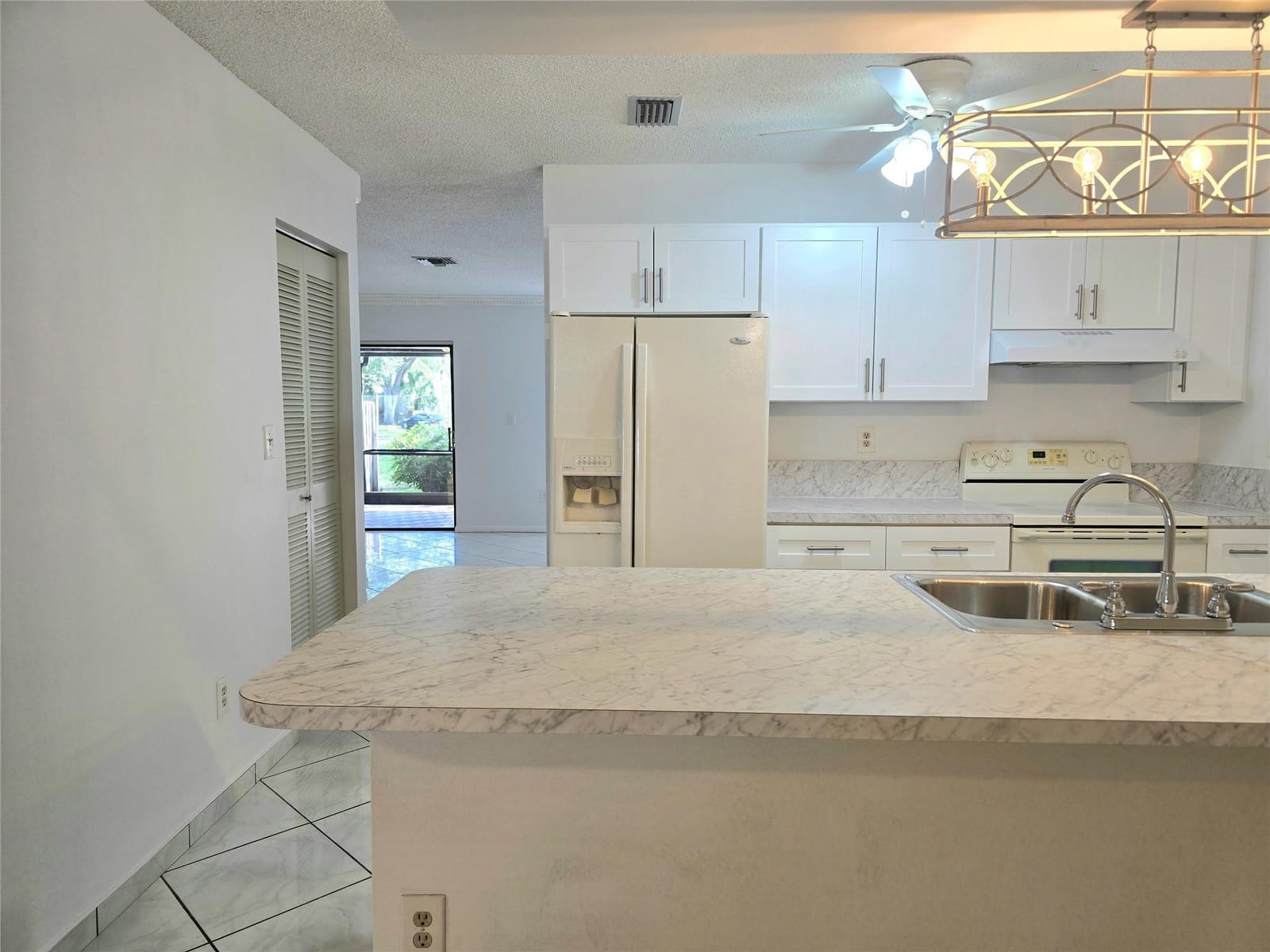 4122 NW 79th Avenue 4122 — photo 7