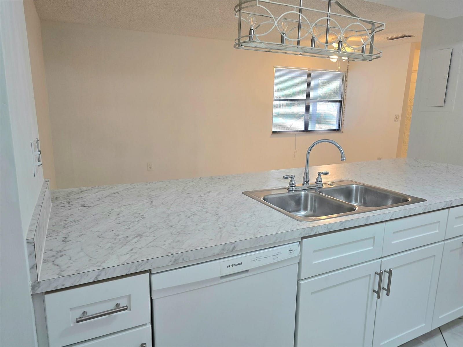 4122 NW 79th Avenue 4122 — photo 8