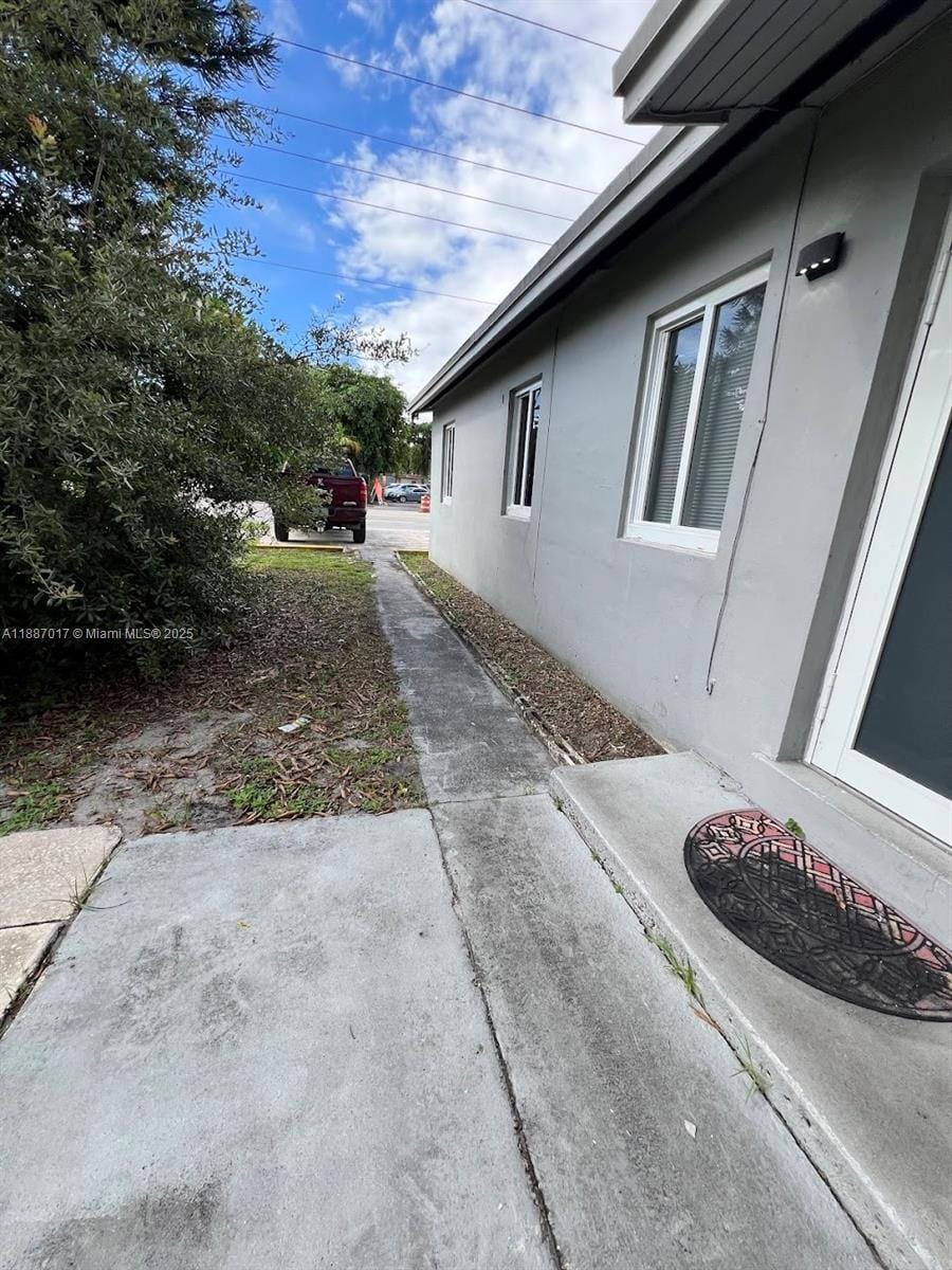 2209 NW 6th Street 1, Fort Lauderdale, FL 33311 photo 6