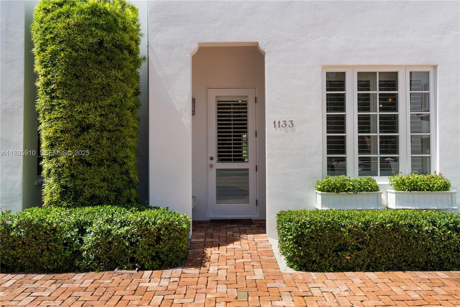 1133 Campo Sano Avenue 2 — photo 4