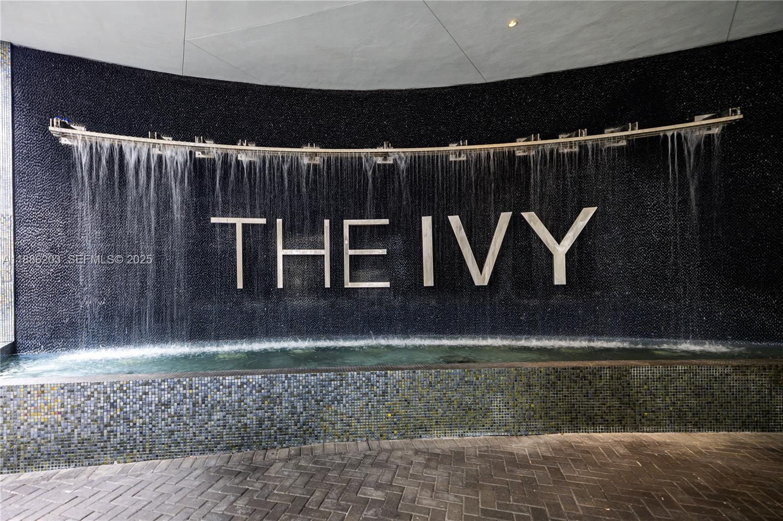 90 SW 3rd Street 3705, Miami, FL 33130