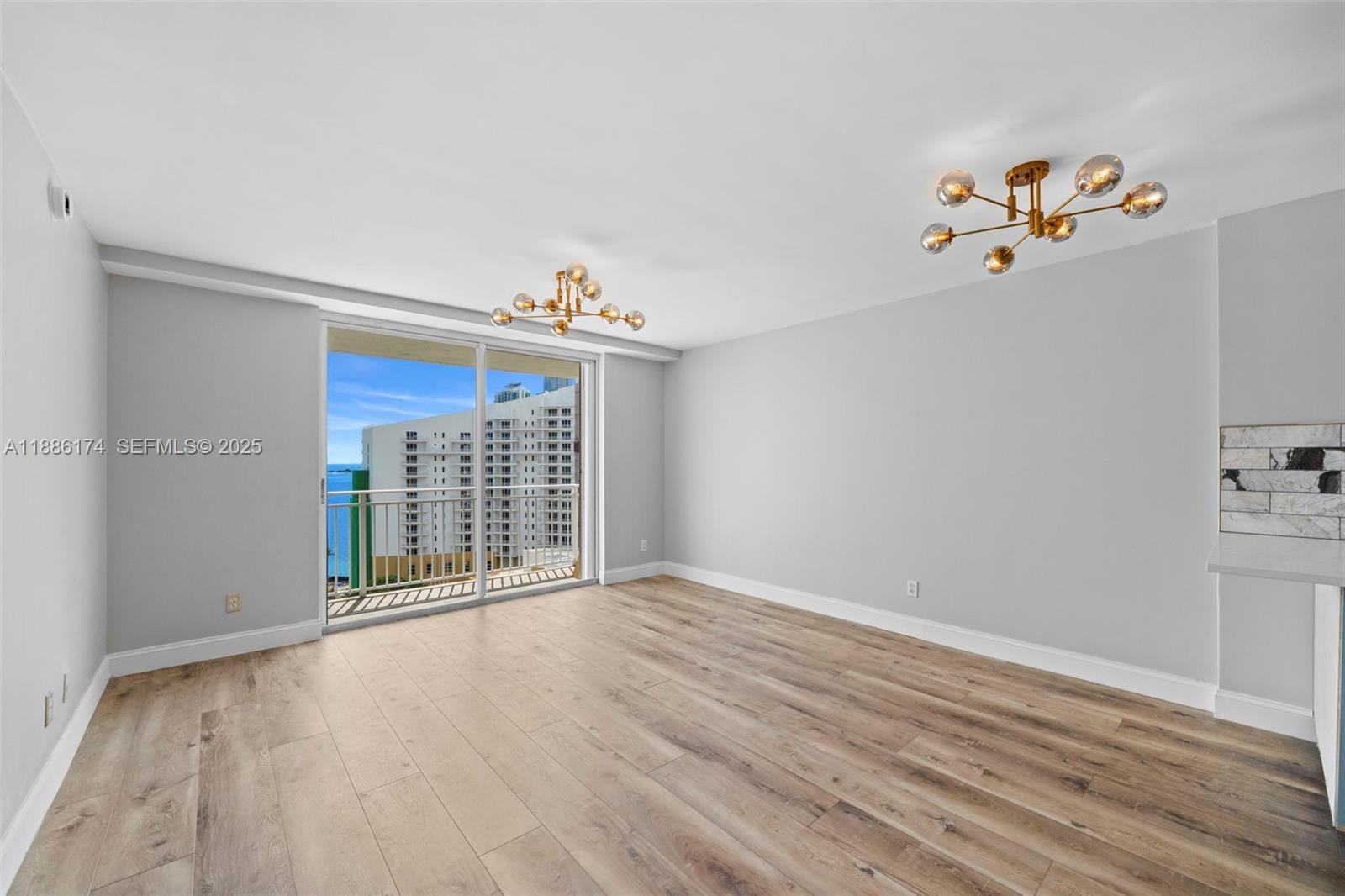 770 Claughton Island Drive 1706, Miami, FL 33131 photo 2