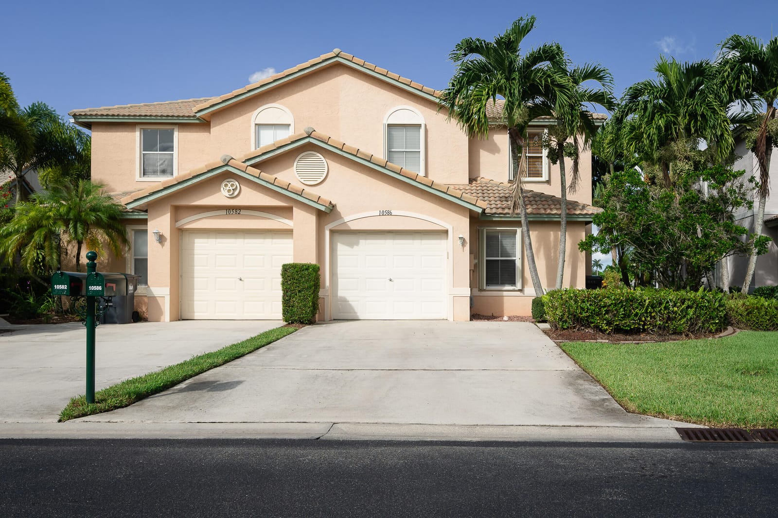 10586 Pelican Drive, Wellington, FL 33414 photo 1
